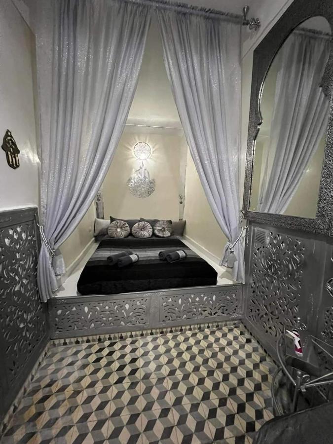 1001 Couleurs 3* مراكش