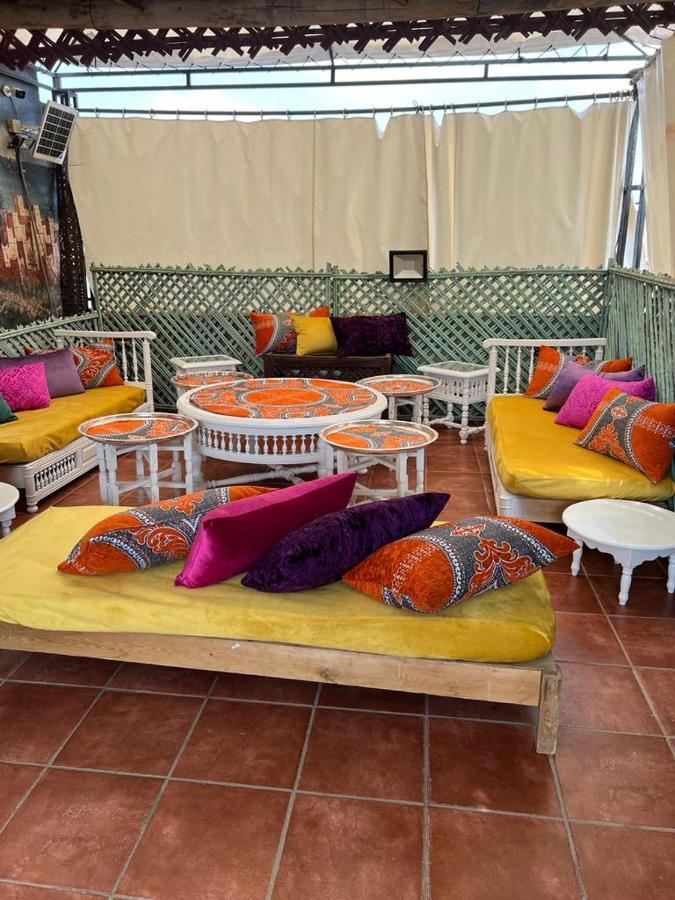 1001 Couleurs بيت ضيافة