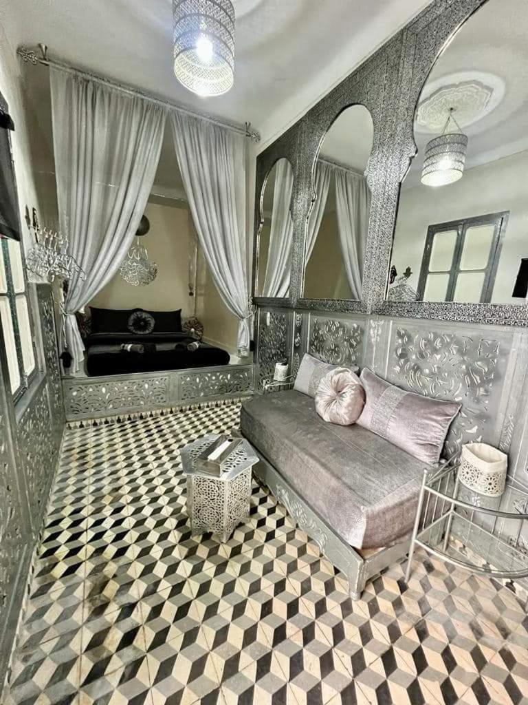 بيت ضيافة 1001 Couleurs 3*